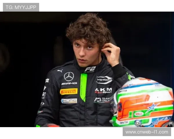安东内利加盟梅赛德斯车队后表现受瞩目，新秀赛季可圈可点